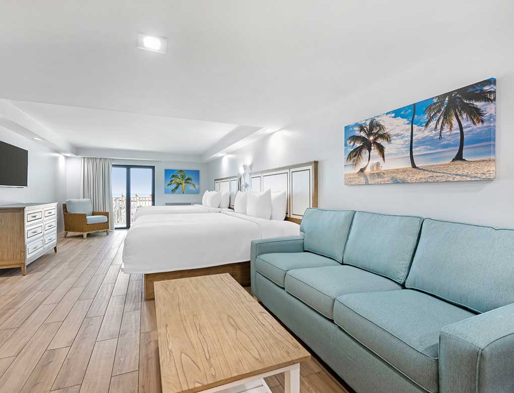 Balcony | 2 King Beds